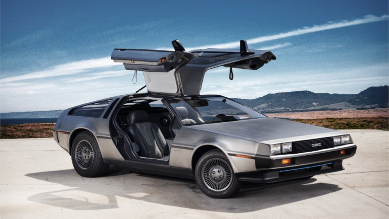 DeLorean DMC-12