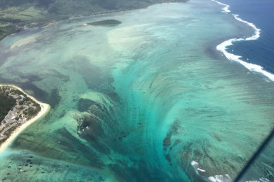 Существуют ли подводные водопады?