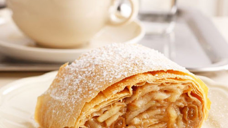 Как делают штрудель