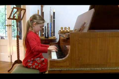 Этой девочке 6 лет, и ее музыкальные творения сравнивают с гением Моцартом