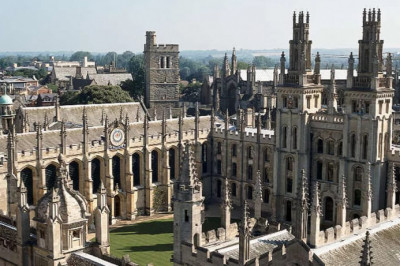 Какой университет держит первенство по самой высокой оплате за обучение?