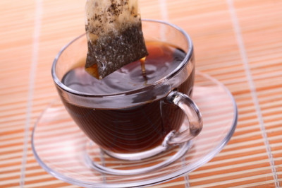 Почему пакетированный чай заваривается быстрее листового?