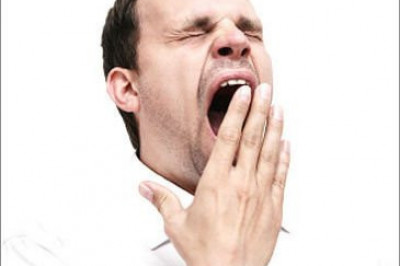 Почему человек зевает?