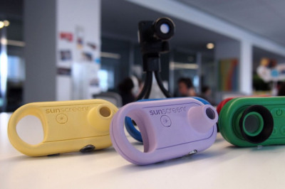 Гаджет Sunscreenr для кожи