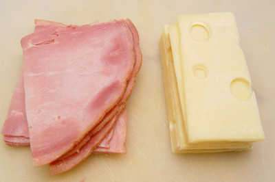 Сыр и мясо – враги здоровью