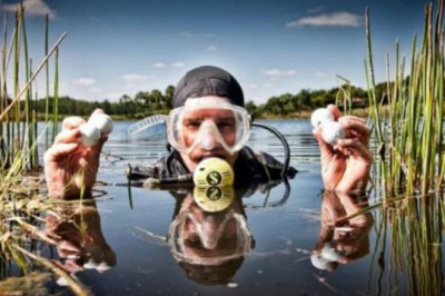 Быть ныряльщиком за мячиками очень выгодно