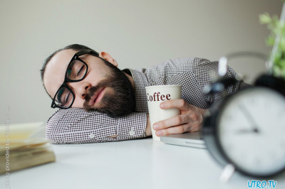 Почему иногда после употребления  кофе хочется спать?