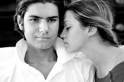 Как запах мужского пота влияет на женщин?