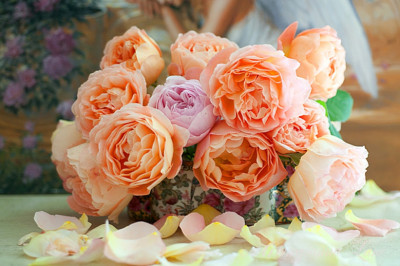 Чем интересны пионы?