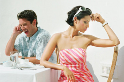 Чего лучше не делать на первом свидании?