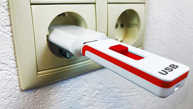 Что случиться с флешкой в розетке? 