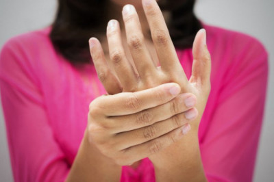 Распространенные причины потери чувствительности рук