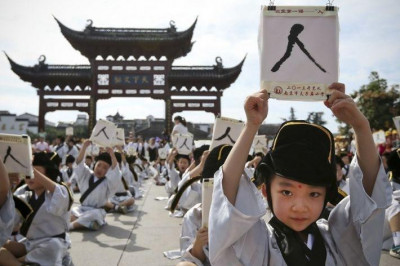 Чем особенные китайские школы