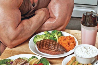 Как тело сигнализирует о недостатке или избытке белка в организме?