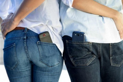 Куда не стоит класть телефон?