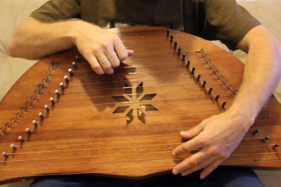 Каким образом гусли стали яровчатыми?