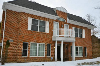 Дом, который играет в прятки