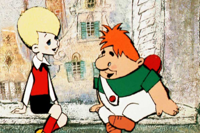 Карлсон, который живет на крыше- плохой или хороший персонаж?