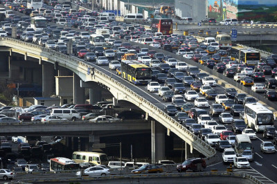 Как провести время с пользой в пробках?