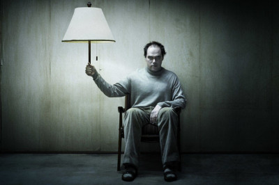 Чего не стоит делать, чтобы не чувствовать себя несчастным?