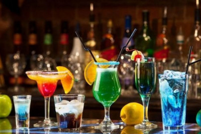 Какие продукты не стоит употреблять вместе с алкоголем?