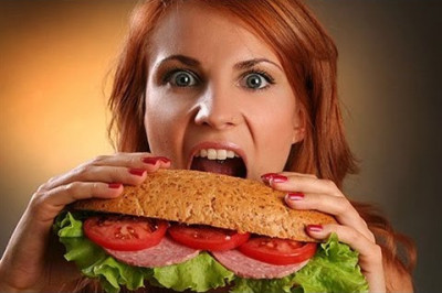 Почему так важно успеть поужинать до 7 часов вечера?