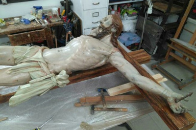 Как в статуе Иисуса Христа нашли послание  от 1777 года?