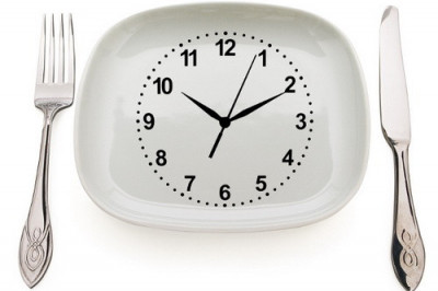 Нужно ли принимать пищу по строгому расписанию?