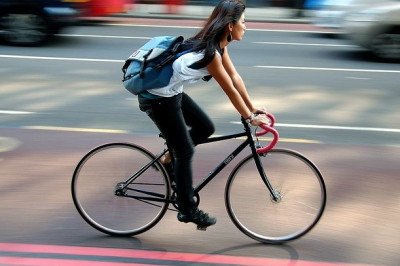 Как велосипед оздоравливает организм?