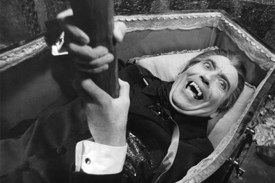 Почему именно осиновый кол используется против нечисти?