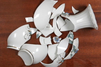 К чему бьется ваза?